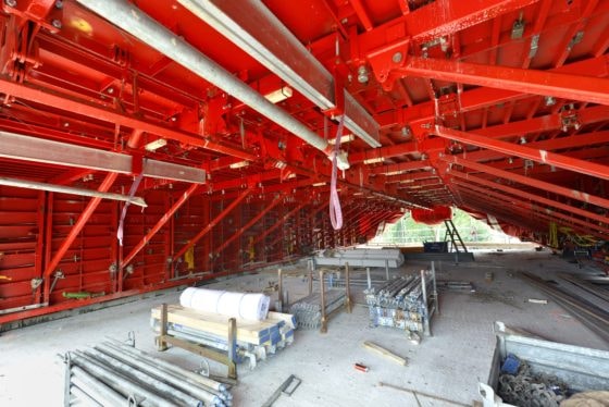 Unieke voltunnelbekisting van Hendriks in gebruik bij project De President in Den Haag